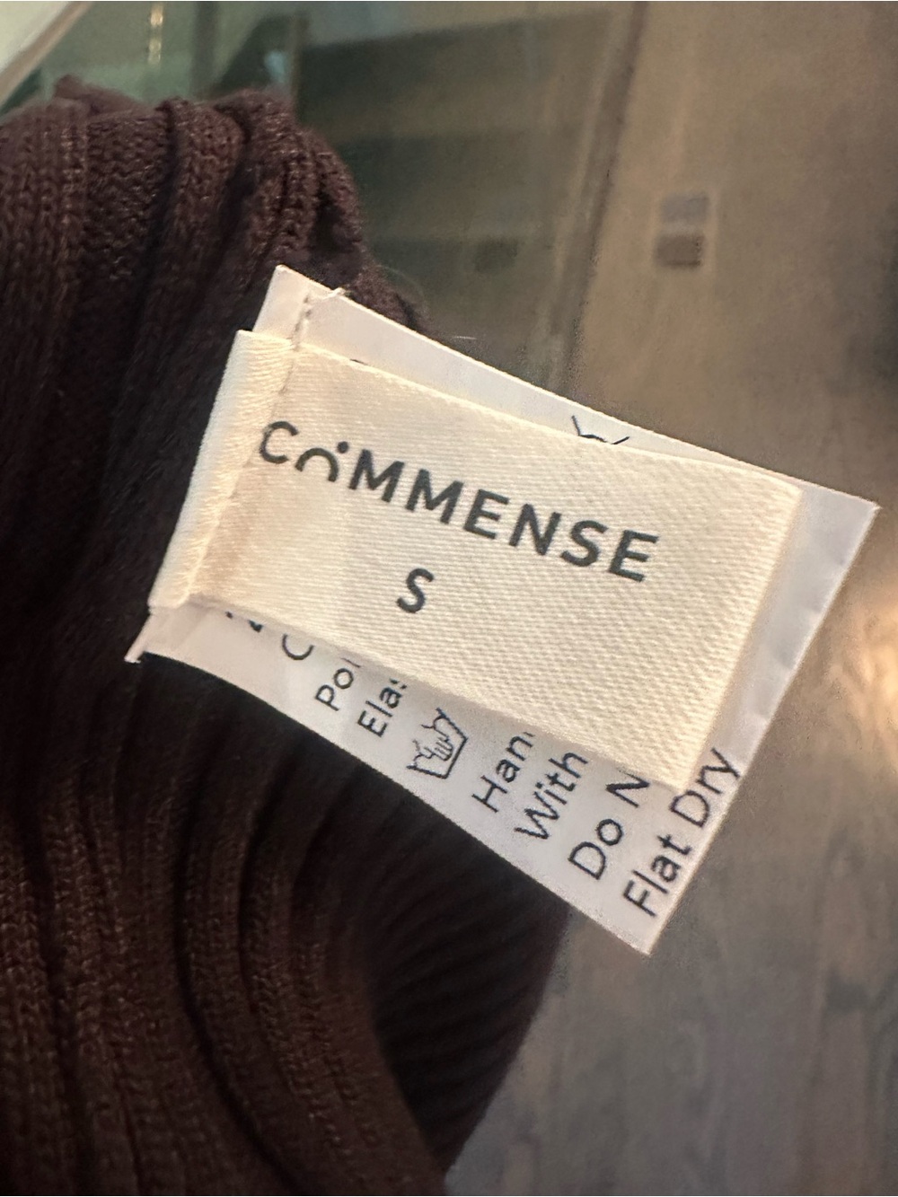 Commense Fitted Split Knit Cardigan - Picture 4 of 5